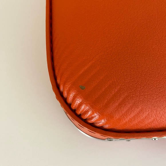 Vintage Retro Mod Orange Vinyl Suitcase Mid Century Travel Luggage 60s 70s Vibe - Picture 14 of 15